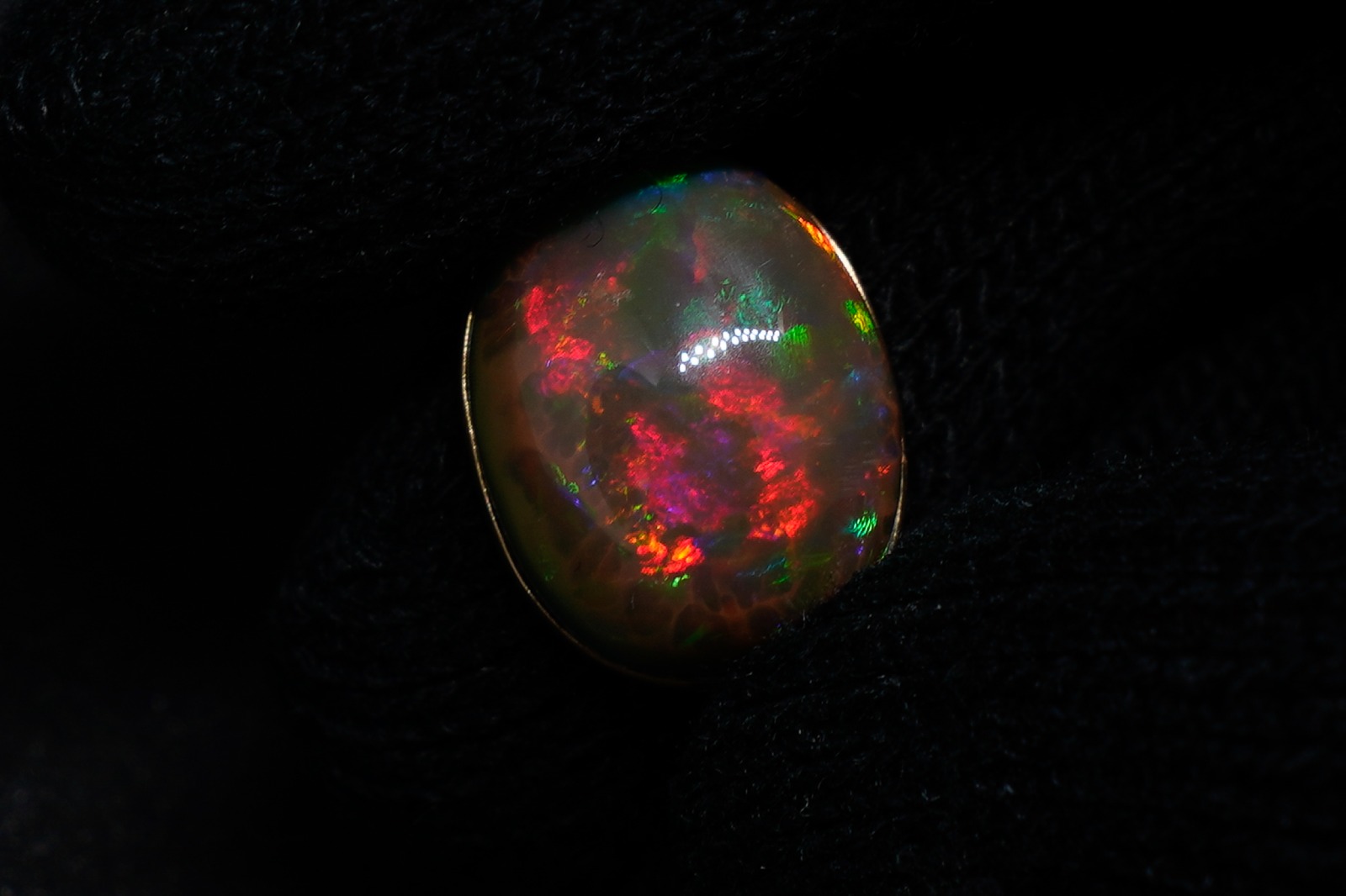 Äthiopischer Welo - Opal Oval Honeycomb mit Anhänger – Bild 6